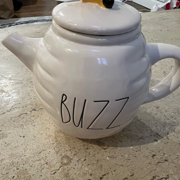 Rae Dunn Honey Bee “Buzz” Tea Pot Artisan Collection - Picture 3 of 6